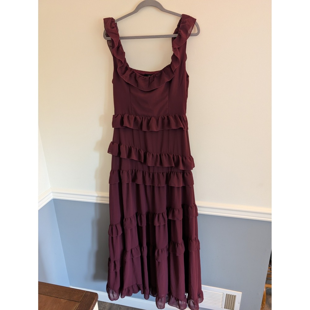 Lulus Compelling Romantic Burgundy Ruffled Tiered Maxi Dress Gown Size L NWT - Picture 3 of 9